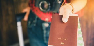 חדשות 13: “פיצוי על גירוש ספרד”. הישראלים נוהרים אחר האזרחות והדרכון הפורטוגליים