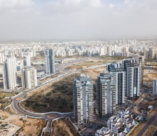 הותמ”ל החליטה להפקיד את תכנית מזרח העיר רחובות: קרקע פרטית בטאבו מ-149,000 ₪ בלבד – אל תפספסו, מלאי הקרקעות מוגבל בהחלט!