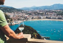 מ-25 אלף יורו לשותפות בקומפלקס דירות באתונה: צפי למעלה מ-9% הכנסה משכירות בשנה!